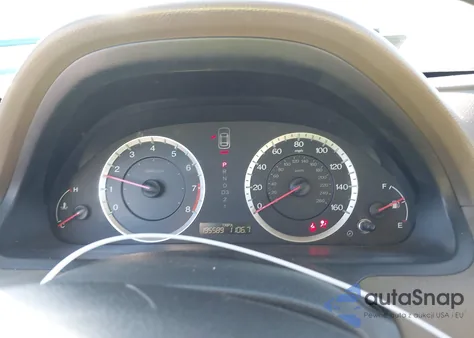 2010 Honda Accord 2.4 Lx z USA, uszkodzony, nr VIN 1HGCP2F36AA021471